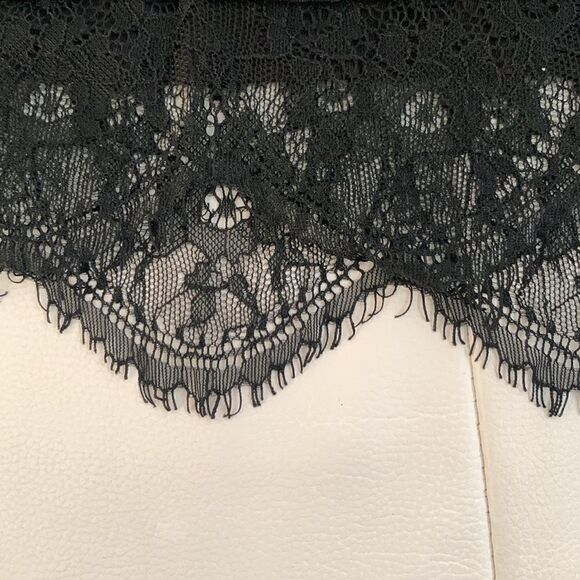 C. Crew Black Short Sleeve Tee Shirt Size S - Picture 9 of 9